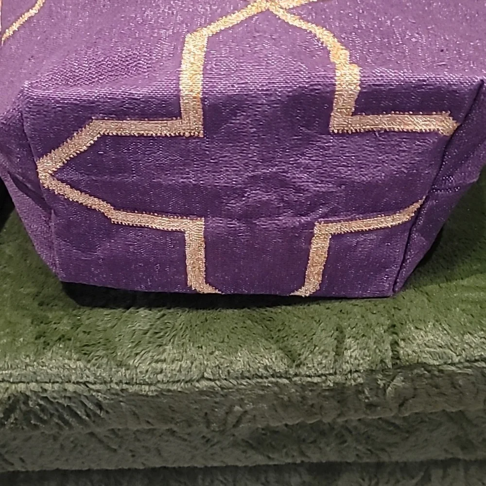 Viajera Imports Geometric Purple And Gold Tote with Metallic Pattern